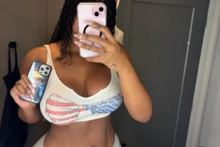 Female Escorts Available for i... - Image 2