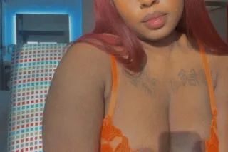 ✨ ✨Cali ebony HERE 🫶 One of a ... - Image 2