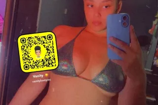 Caramel cutie 🍬🍭downtown seatt... - Image 1