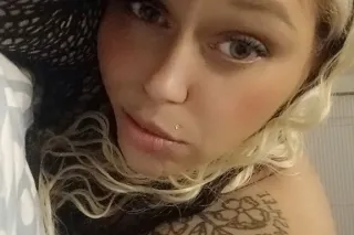 💋💋Blonde Bombshell 💋💋 READY fo... - Image 2