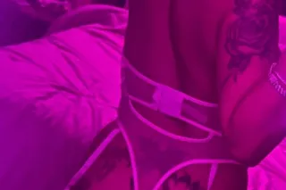 🍑 LIVE FaceTime Shows and Content for Sell ONLY🤳🎬 • $15 Monthly Subscription - Onlyfans.com/Pinkdusse 🔗 🩷 - Image 6