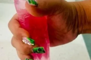 🍑 LIVE FaceTime Shows and Cont... - Image 1