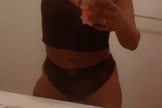 CURVY CUTIE 🔥🔥🔥🐐🐐😋😋✨✨✨✨ - Image 1