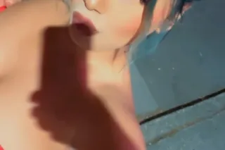 Latina Mami - Image 1