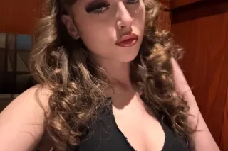 PETITE RUSSIAN PAWG 👸🏼 | LITTLE WAIST 🤏 • BIG BOOTY 👅 | BELLTOWN INCALL 📌 - Image 3