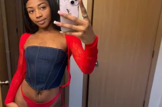 incall/outcall ⭐available now😏 💋petite wet💦 and ready to play😋 message me now for some fun💋💌 - Image 4